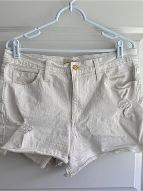 Universal Thread White High-Rise Distressed Shortie Shorts – Denim – Size 12R